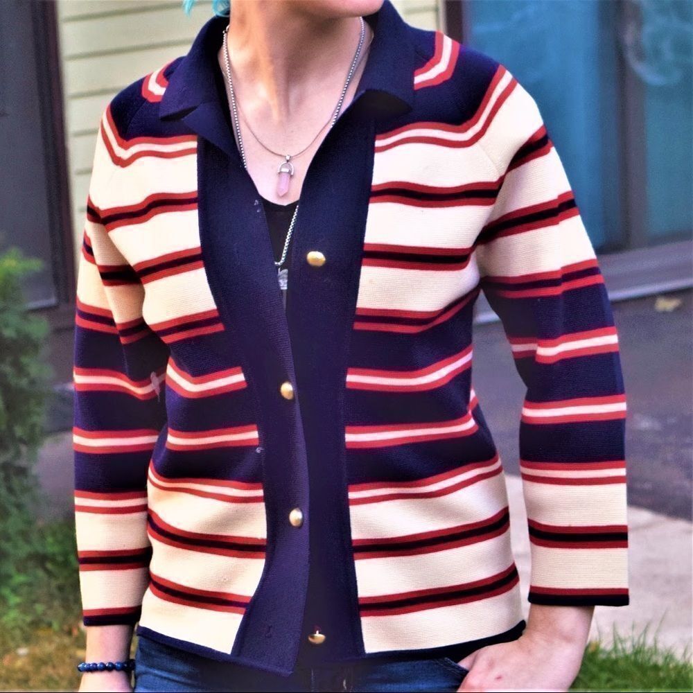 💥Host Pick x2!💥 Vintage Zephyr Wool Red, Cream, & Blue Cardigan Gold Buttons